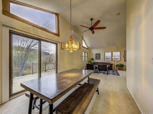 22 Panorama Dr, Patterson NY  12563-2305 exterior