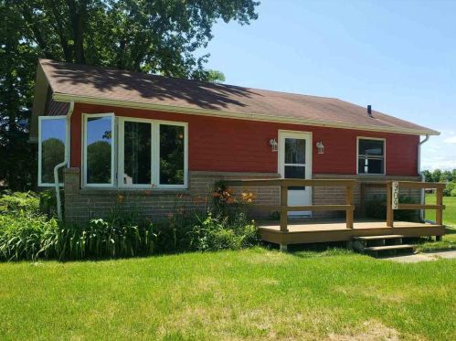 909 Mira Ave, Crivitz, WI 54114-1598