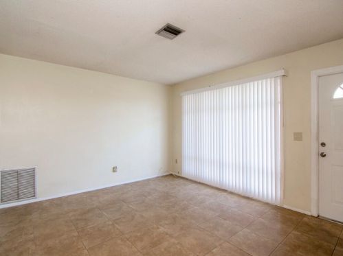 226 Reynolds Ave, Port Saint Lucie, FL 34983-2045