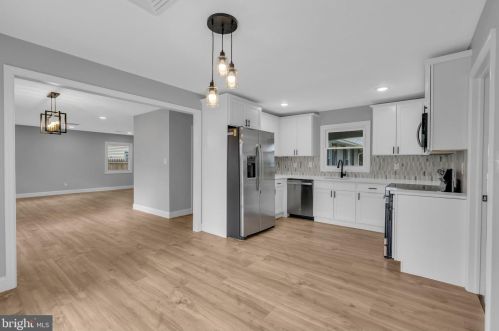 38 Parish Ln, Willingboro NJ  08046-2708 exterior