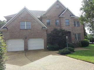 407 Blevins Run, Yorktown VA  23693-4185 exterior