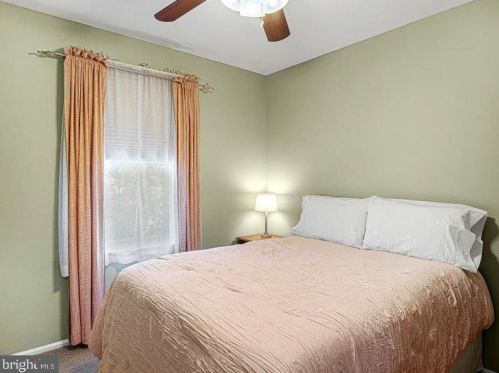 6 Hampshire Ct, Erial NJ exterior