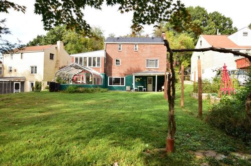 7175 Shannon Rd, Verona, PA 15147-2545