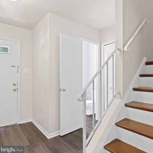 12240 Cardamom Dr, Woodbridge VA  22192-1703 exterior