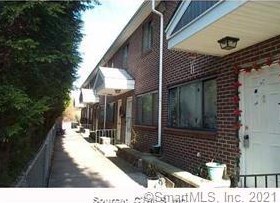 286 Waterville St, Waterbury CT  06710-1536 exterior