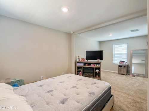 3919 79th Dr, Phoenix AZ  85043 exterior