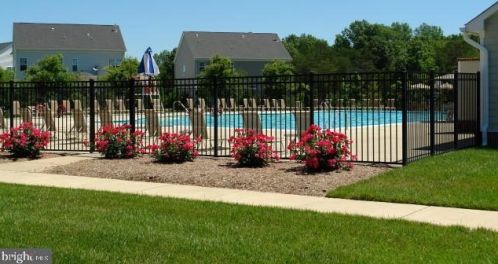 6857 Hartzell Hill Ln, Haymarket VA  20169-4944 exterior