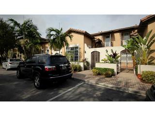 514 147th Ter, Hollywood FL  33027-6109 exterior