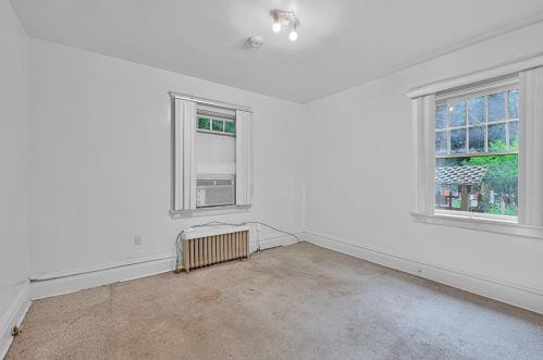 4283 Andover Ter, Pittsburgh PA  15213-1203 exterior