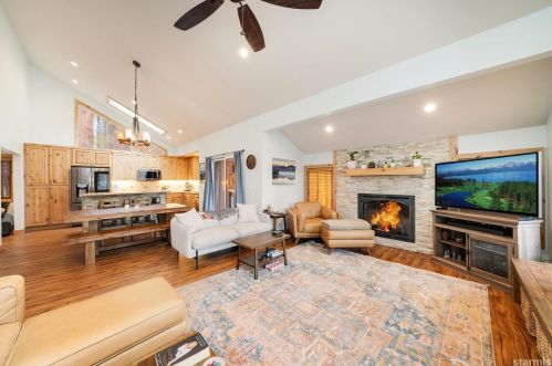 2208 Toiyabe Trl, South Lake Tahoe CA  96150-6861 exterior