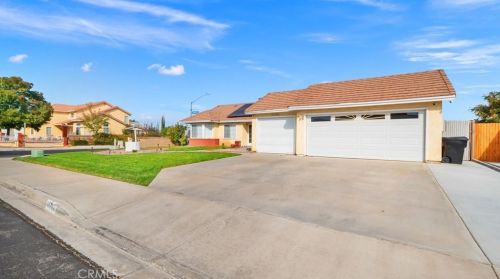 14702 Choke Cherry Dr, Victorville, CA 92392-6148