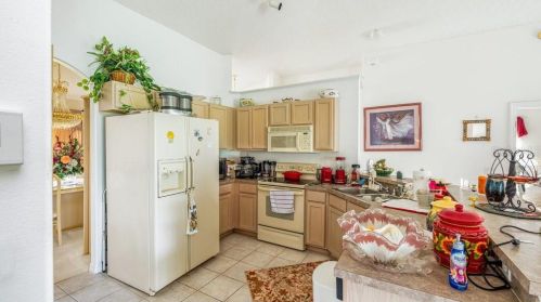 415 Cardinal Ct, Kissimmee FL  34759-4424 exterior