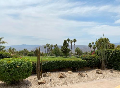 88 Kavenish Dr, Rancho Mirage CA  92270-3247 exterior