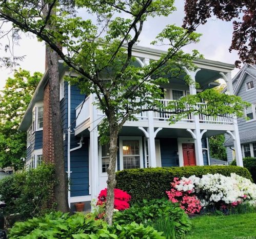 49 Storer Ave, New Rochelle, NY 10803-1717
