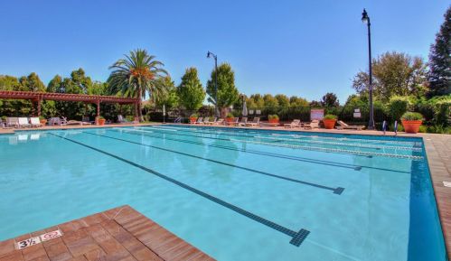 9860 Westminster Way, Elk Grove CA  95757-5124 exterior