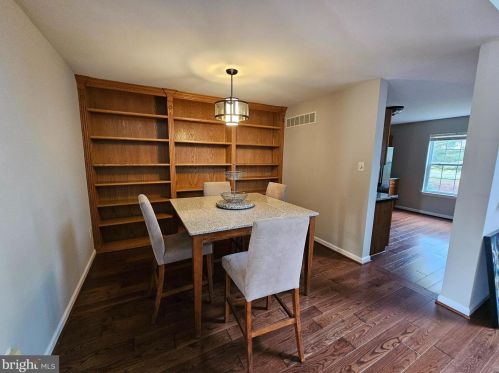 51 Sheffield Ct, Collegeville PA  19426-3927 exterior