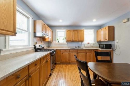 974 Garrison Ave, Teaneck NJ  07666-2619 exterior