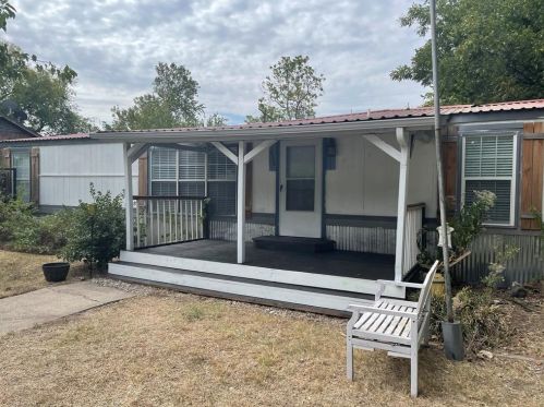 233 Park St, Oak Point, TX 75068-5008