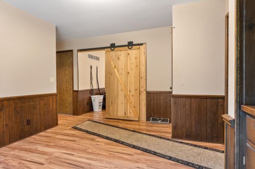 6822 Eastwood Trl, West Bend WI  53090-8912 exterior