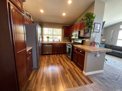 8 Marino, Trabuco Canyon CA  92688-1659 exterior