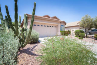 12422 Jefferson St, Avondale AZ  85323-8326 exterior