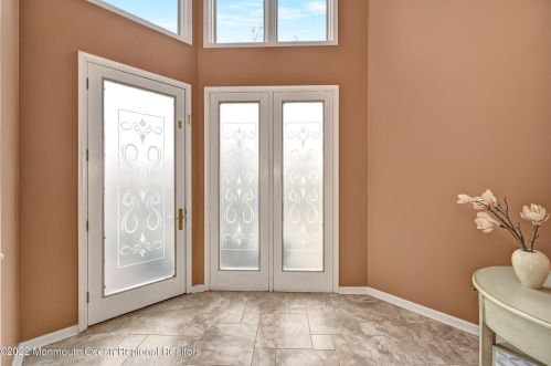 167 La Quinta Ct, Holmdel Village NJ  07733-2536 exterior