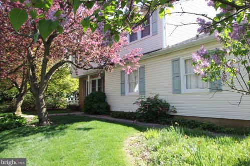 502 6th St, Lansdale PA  19446-2742 exterior