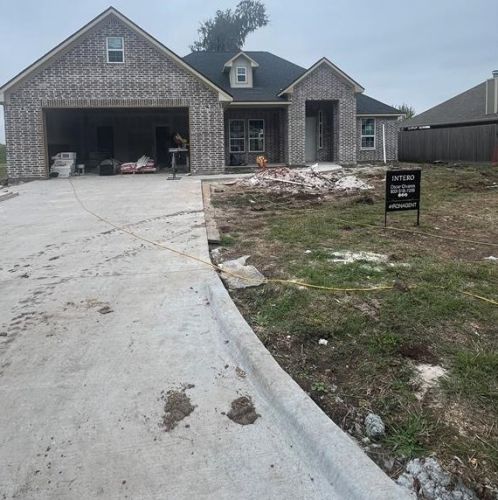 2138 Twin Lakes Blvd, West Columbia, TX 77486-9696