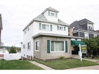 412 Hancock Ave, Vandergrift PA  15690-1334 exterior