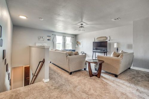 7704 Settlement Dr, Denton TX  76210-7119 exterior