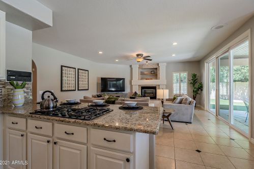 6021 Phelps Rd, Scottsdale AZ  85254-7309 exterior