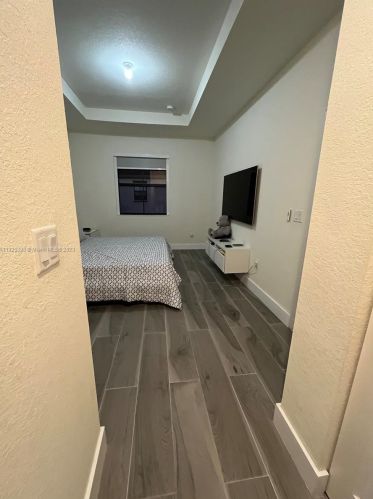 10307 34th Ct, Hialeah FL  33018-1879 exterior