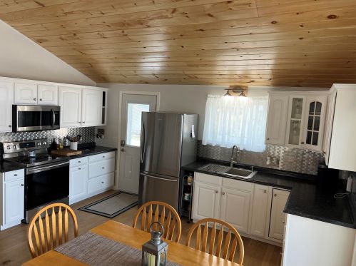 50 Nancy Dr, Belmont, NH 03220-3436