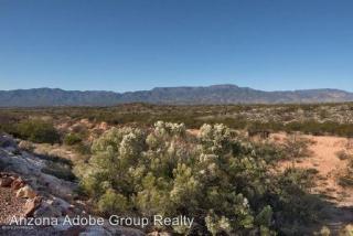 520 La Mirada Dr, Cornville AZ  86325-5092 exterior