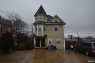 5 Overpeck Ave, Ridgefield Park NJ  07660-1811 exterior