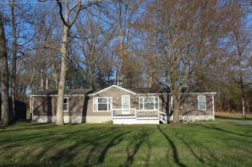 15179 450, Wheatfield, IN 46392-7675