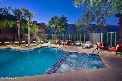 5800 Kolb Rd, Tucson AZ  14276-0908 exterior
