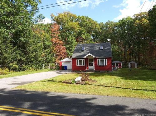 346 Maple St, Litchfield CT  06759-3106 exterior