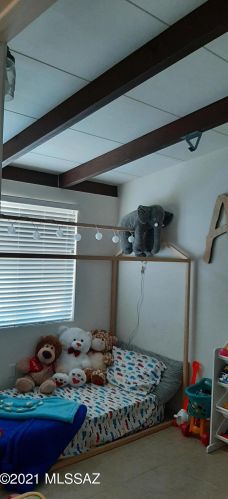 5681 31st St, Tucson AZ  85711-6603 exterior