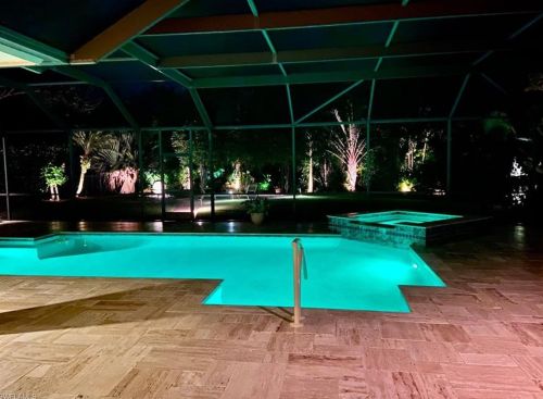 5000 Rustic Oaks Cir, Naples, FL 34105-4523