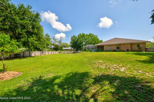 3910 Wateroak Way, Titusville FL  32796-1475 exterior