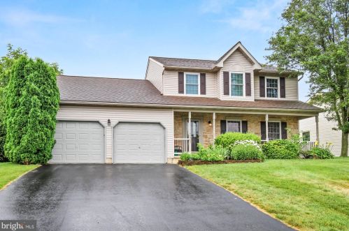 317 Sooner Ln, Blandon, PA 19510-9799