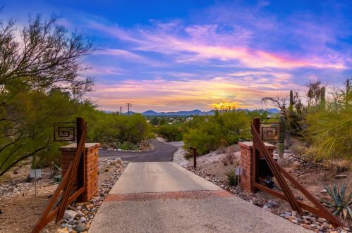 4750 Camino Corto, Tucson, AZ 85718-6011