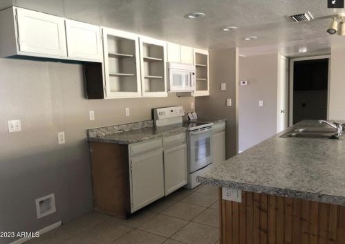 1714 Diamond Ave, Mesa AZ  85204-3628 exterior