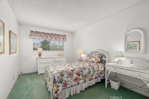 16457 Heathfield Dr, Whittier CA  90603-3203 exterior