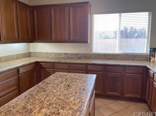 6651 Lime Rd, Lancaster CA  93536-4567 exterior