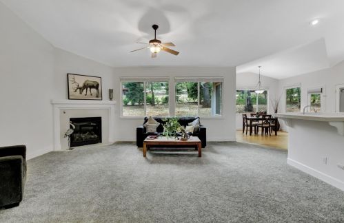 16053 Norlene Way, Grass Valley CA 95949-6609 exterior