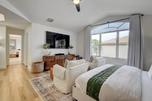 1632 Classical Blvd, Delray Beach FL  33445-1200 exterior