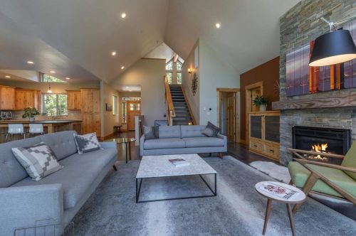 11639 Rocky Ln, Truckee CA  96161-4933 exterior