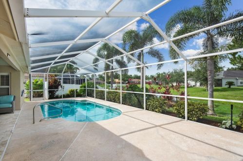 1810 Audubon Trl, Lutz, FL 33549-9512